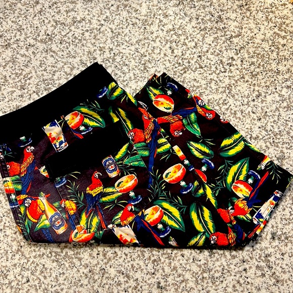DC Men Board Shorts Swim Trunk - Picture 1 of 3